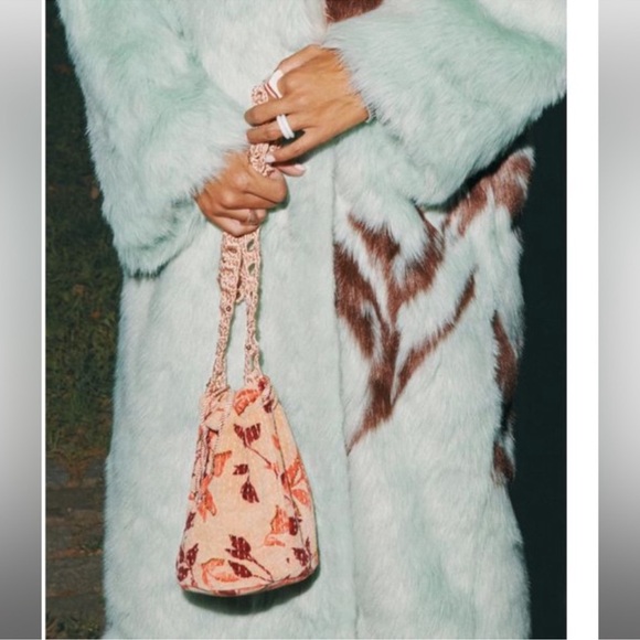 Free People Pink/Red Velvet Moon Crossbody Purse Quartz NWT - Picture 11 of 11